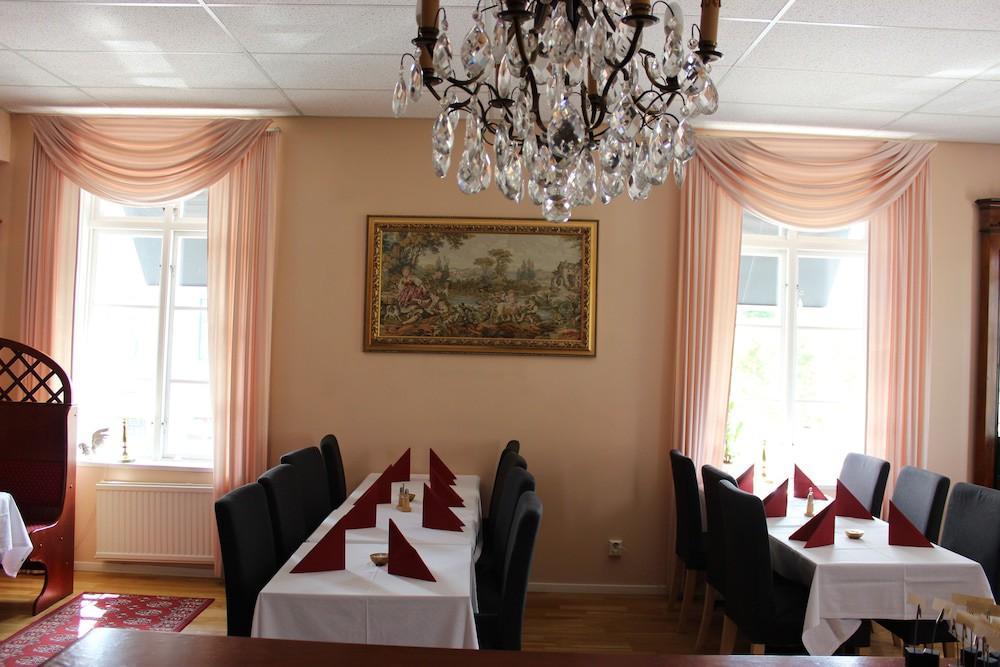 Hotell Laeckoe Lidköping Esterno foto