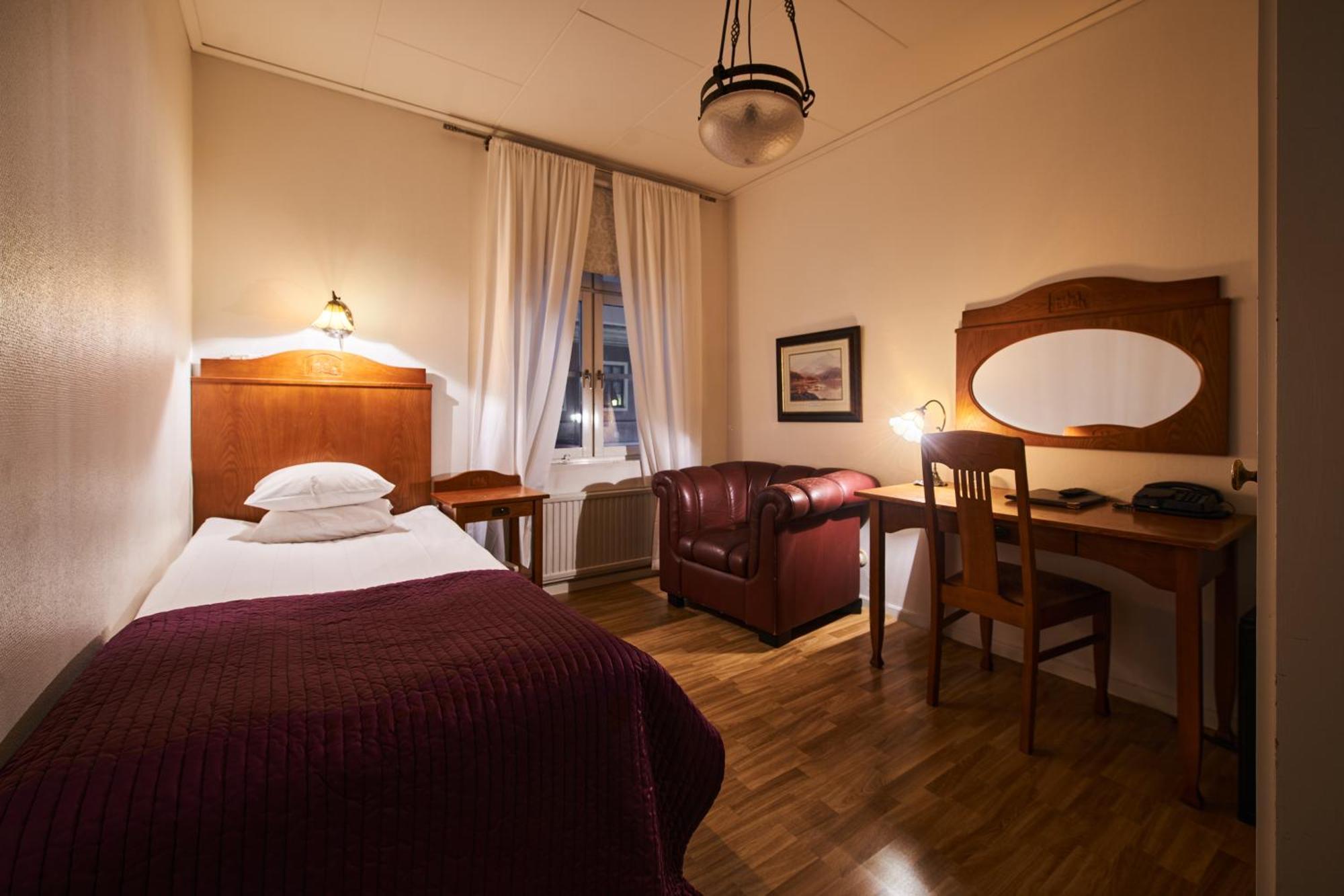 Hotell Laeckoe Lidköping Esterno foto