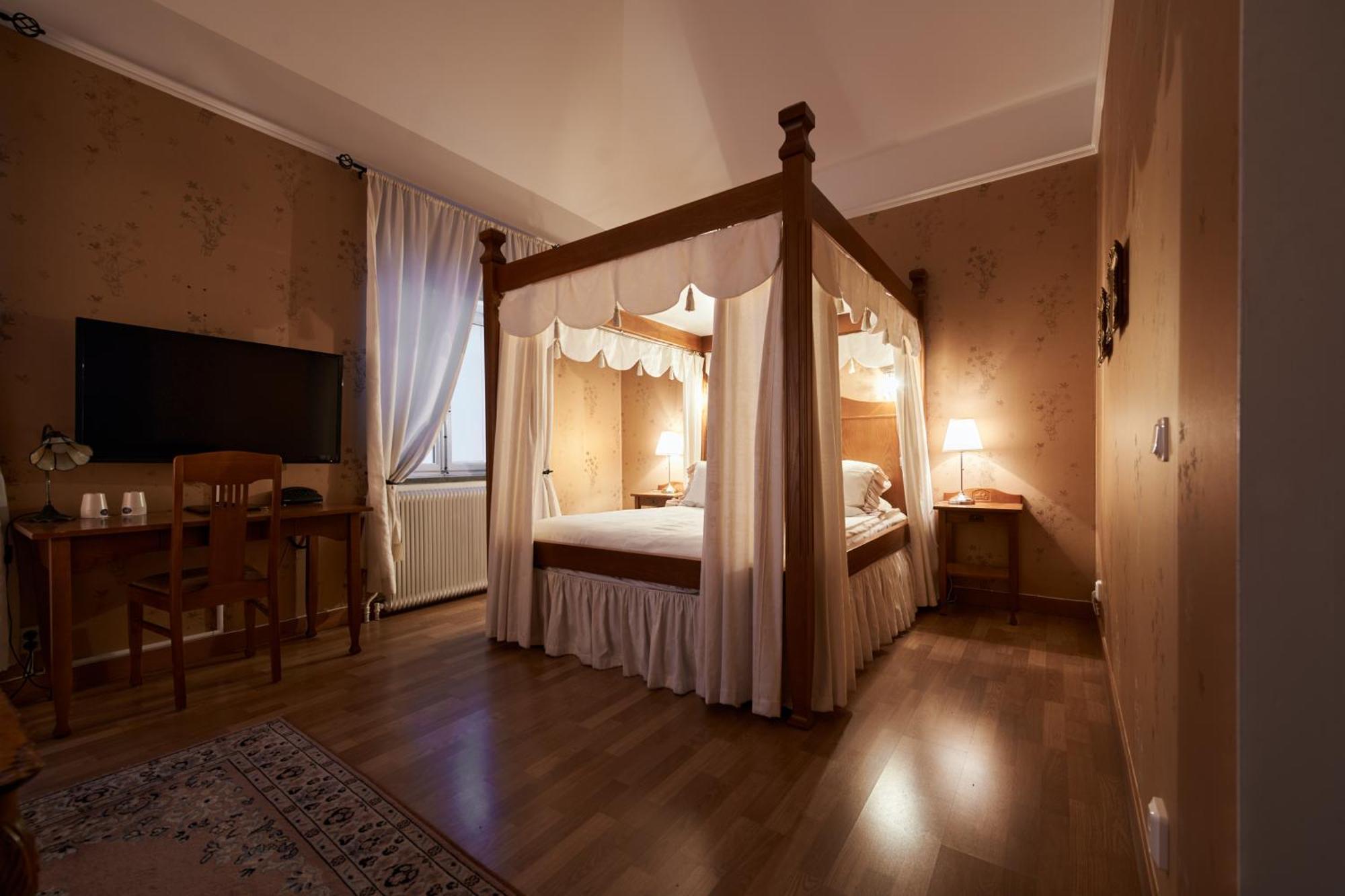 Hotell Laeckoe Lidköping Esterno foto
