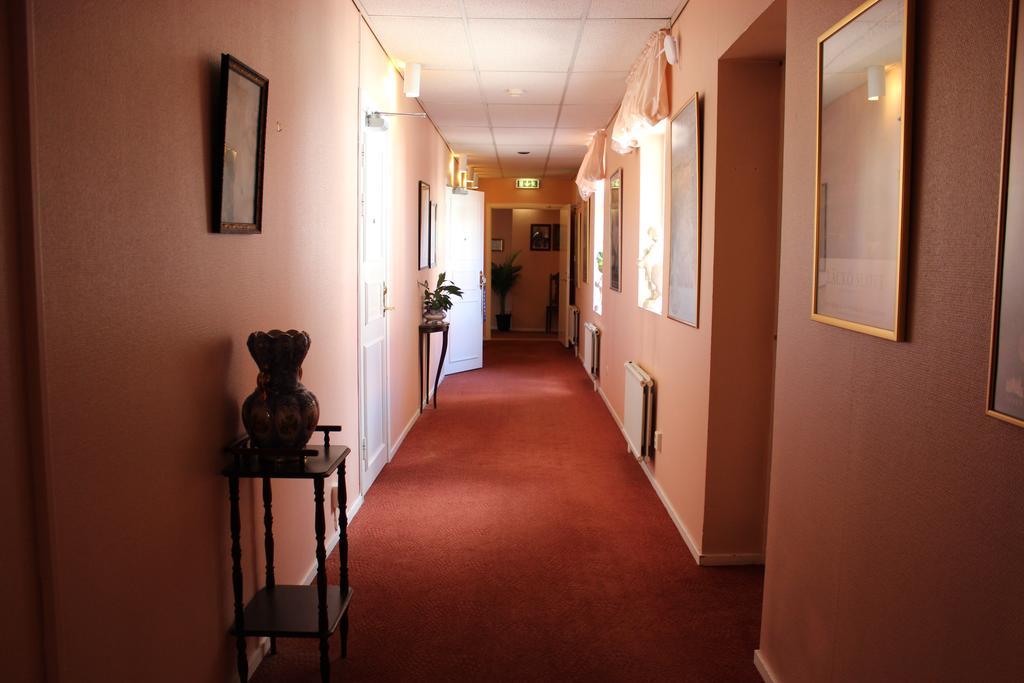 Hotell Laeckoe Lidköping Esterno foto