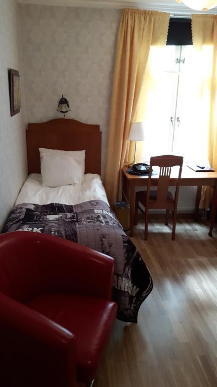 Hotell Laeckoe Lidköping Esterno foto