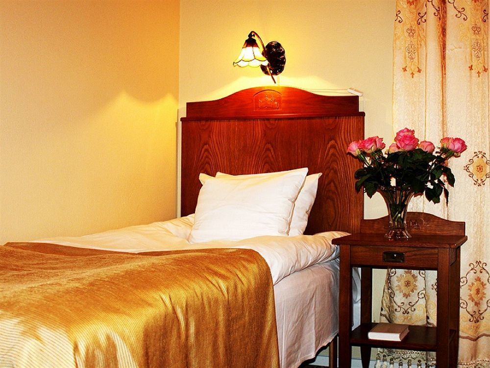 Hotell Laeckoe Lidköping Esterno foto