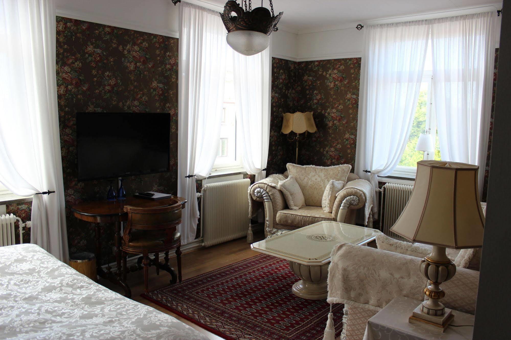Hotell Laeckoe Lidköping Esterno foto