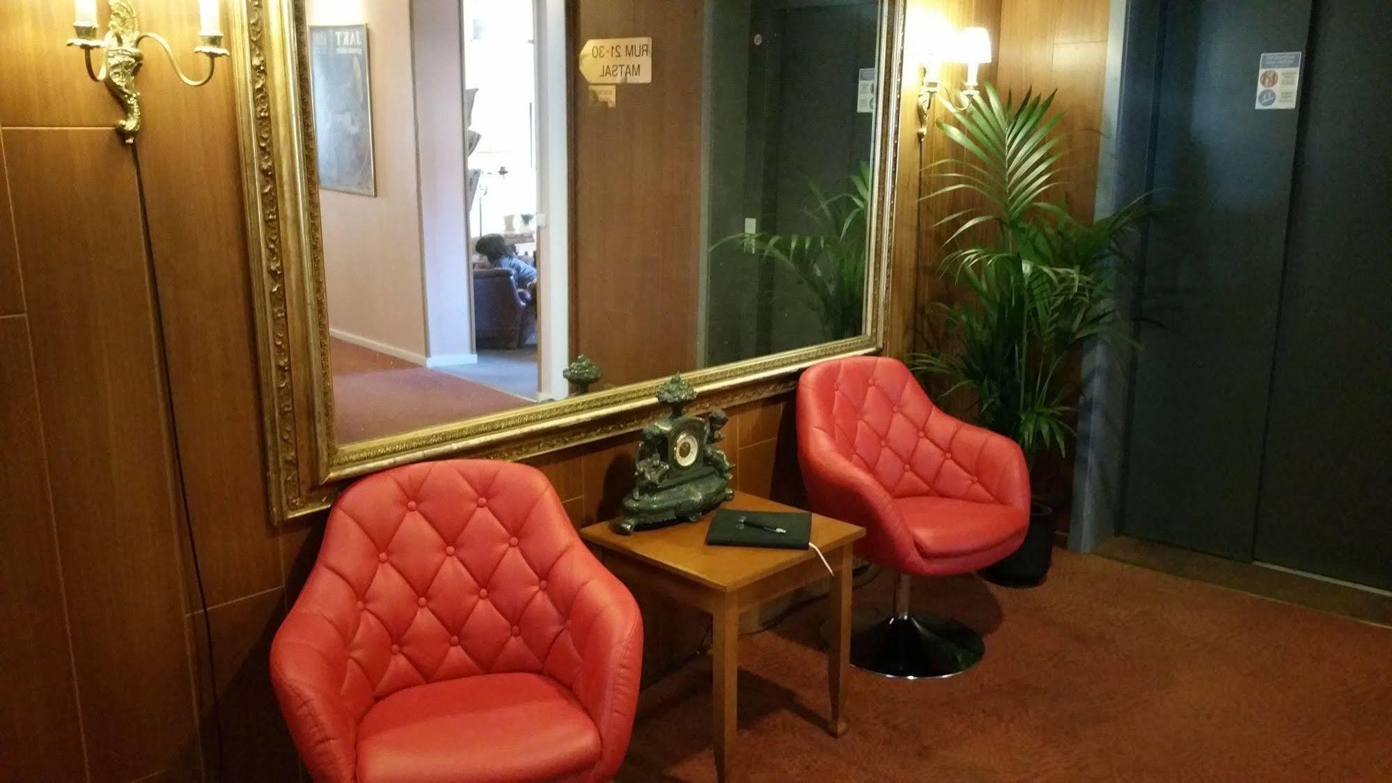 Hotell Laeckoe Lidköping Esterno foto