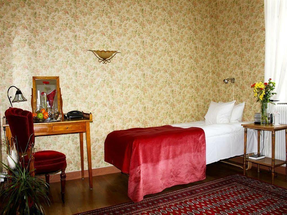 Hotell Laeckoe Lidköping Esterno foto